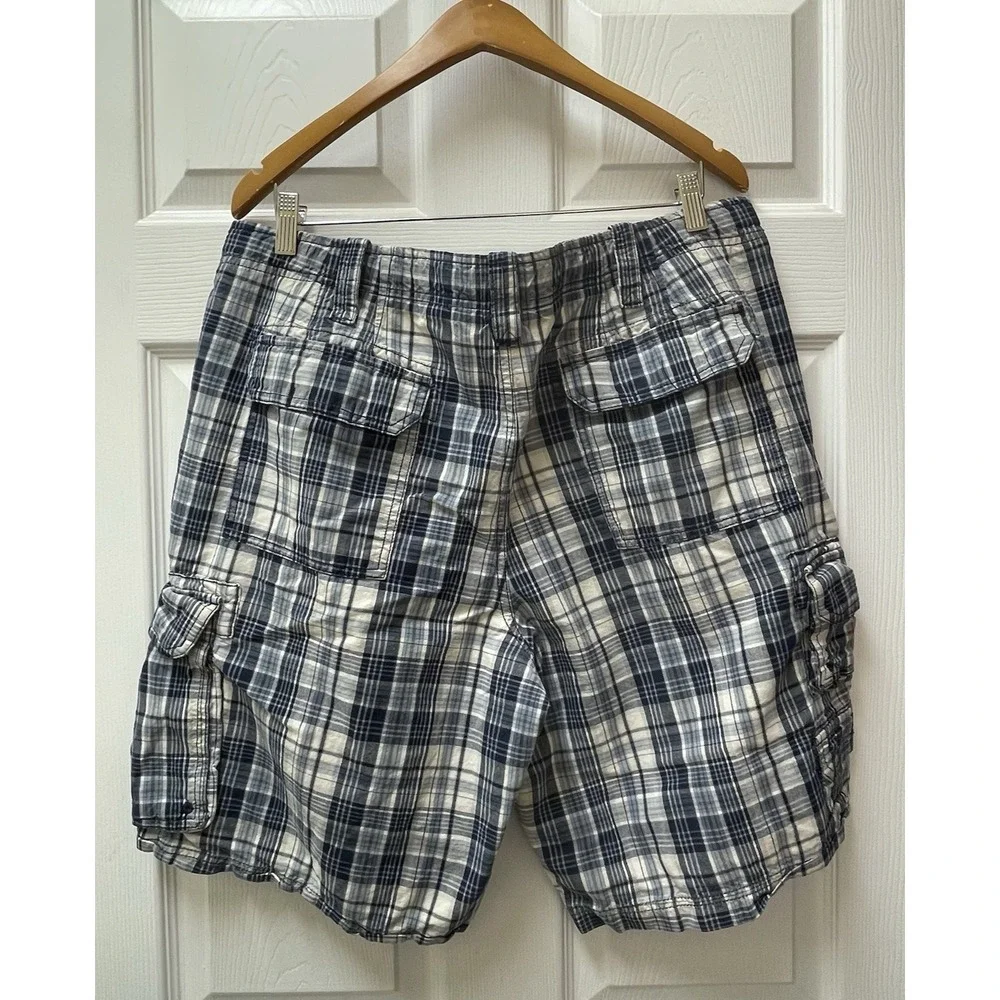 Eddie Bauer 10